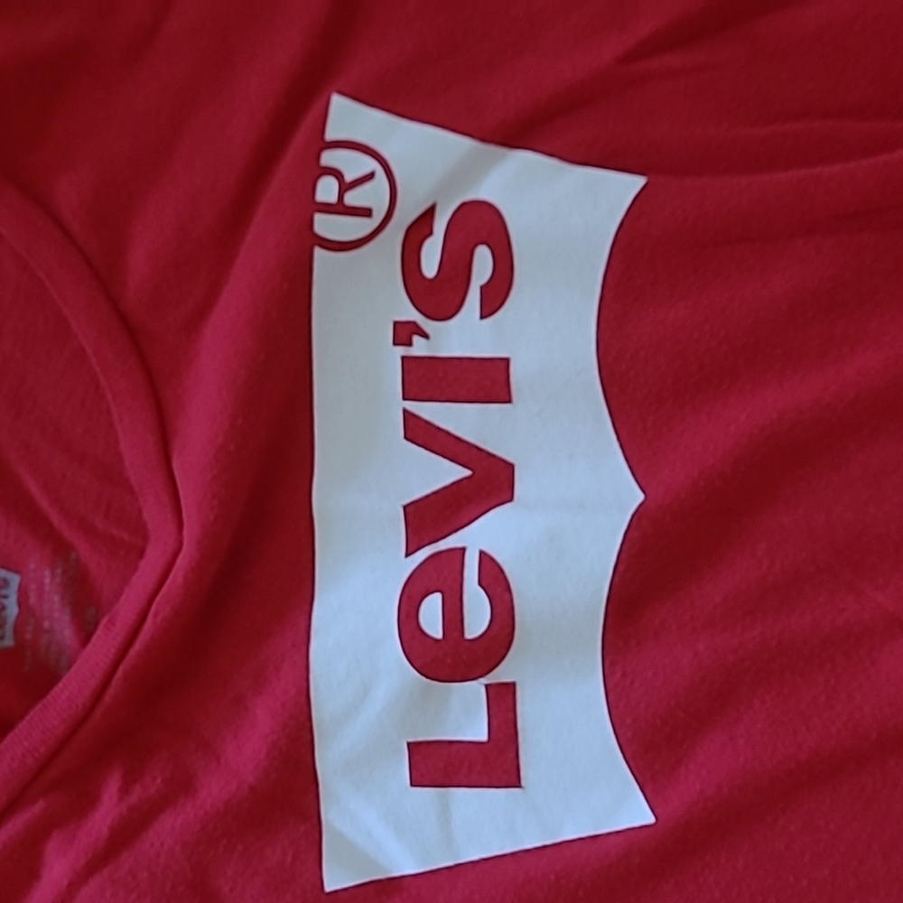 Levi's top - Picture 4 of 5